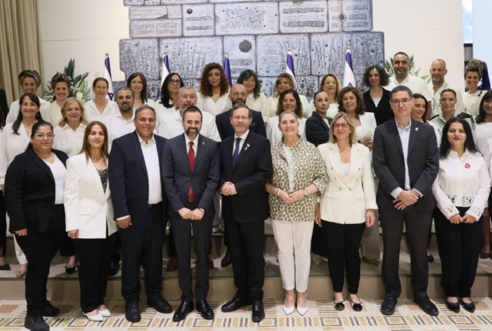 יום האחים והאחיות הבין-לאומי 2025